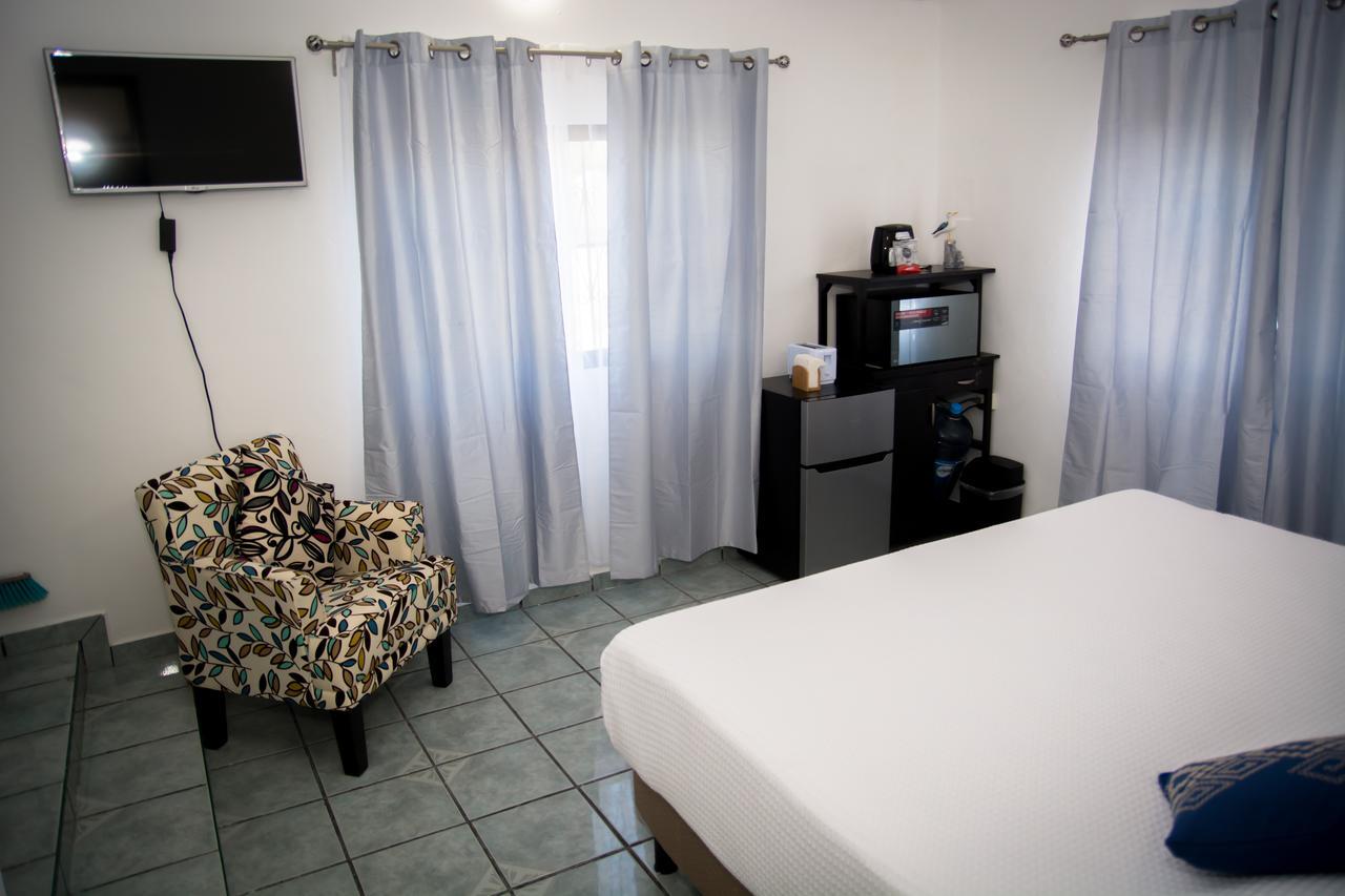 Vacation - Upper Floor At Casa Cocoa * Cozumel