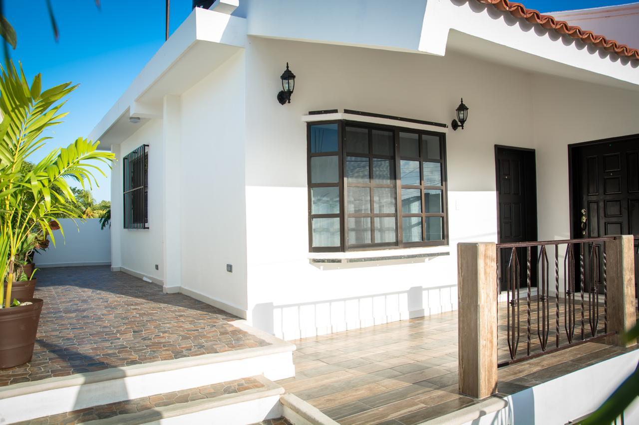 Vacation - Upper Floor At Casa Cocoa *